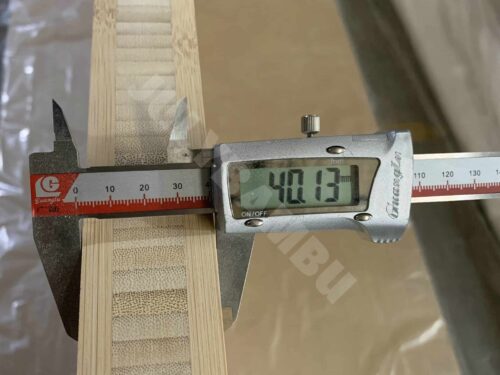 竹パネル 40 mm 炭化縦3層